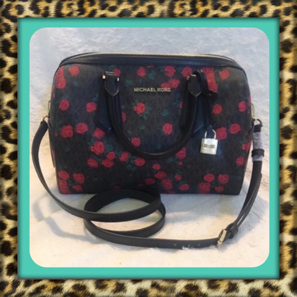 👑✅PRICE FIRM✅Beautiful Floral Michaeal Kors hand bag. NWT